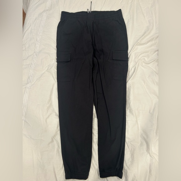New Balance Joggers size L - Picture 3 of 3